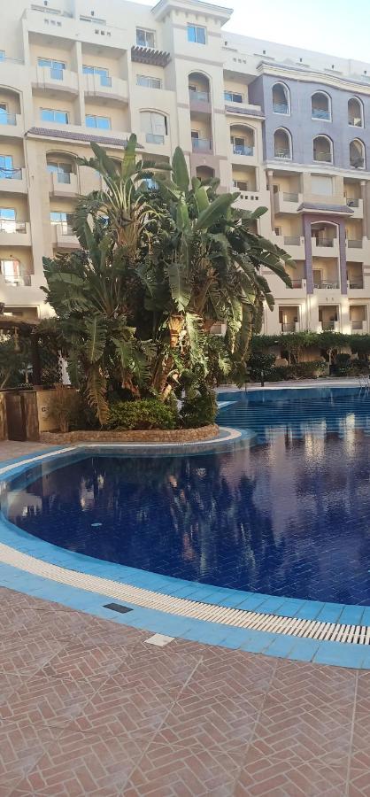 Florenza Khamsin 1 Bedroom Apartment With Swimming Pool View ฮูร์กาดา ภายนอก รูปภาพ