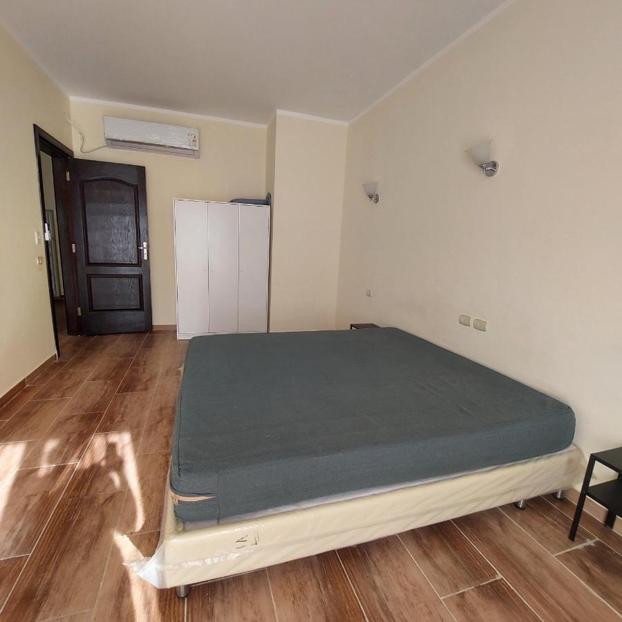 Florenza Khamsin 1 Bedroom Apartment With Swimming Pool View ฮูร์กาดา ภายนอก รูปภาพ