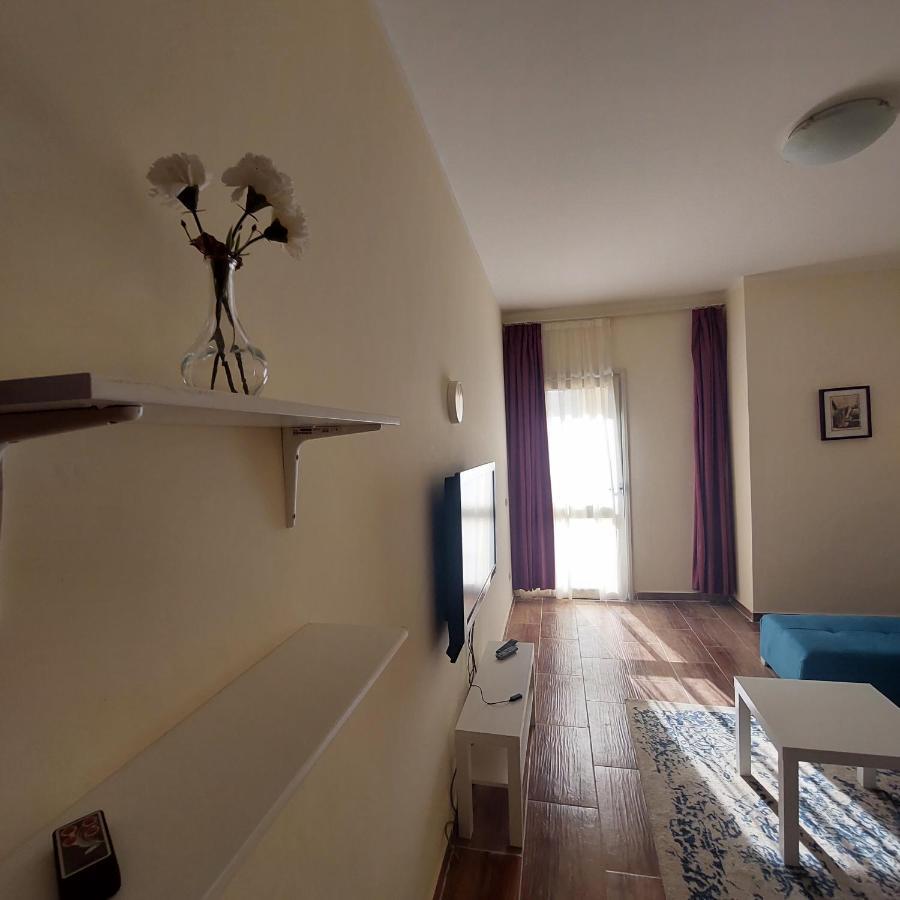 Florenza Khamsin 1 Bedroom Apartment With Swimming Pool View ฮูร์กาดา ภายนอก รูปภาพ